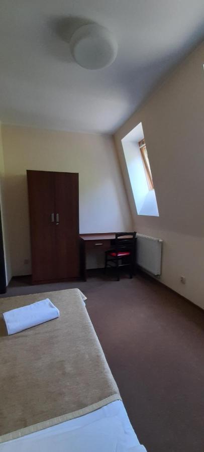 Willa Strzelnica Hotel Kościerzyna Eksteriør billede