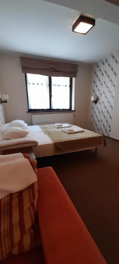 Willa Strzelnica Hotel Kościerzyna Eksteriør billede