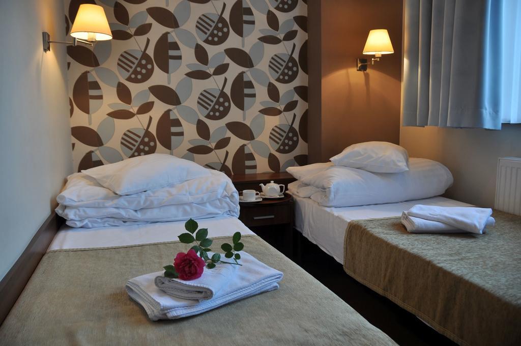 Willa Strzelnica Hotel Kościerzyna Værelse billede