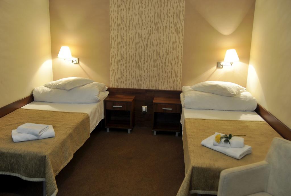 Willa Strzelnica Hotel Kościerzyna Værelse billede