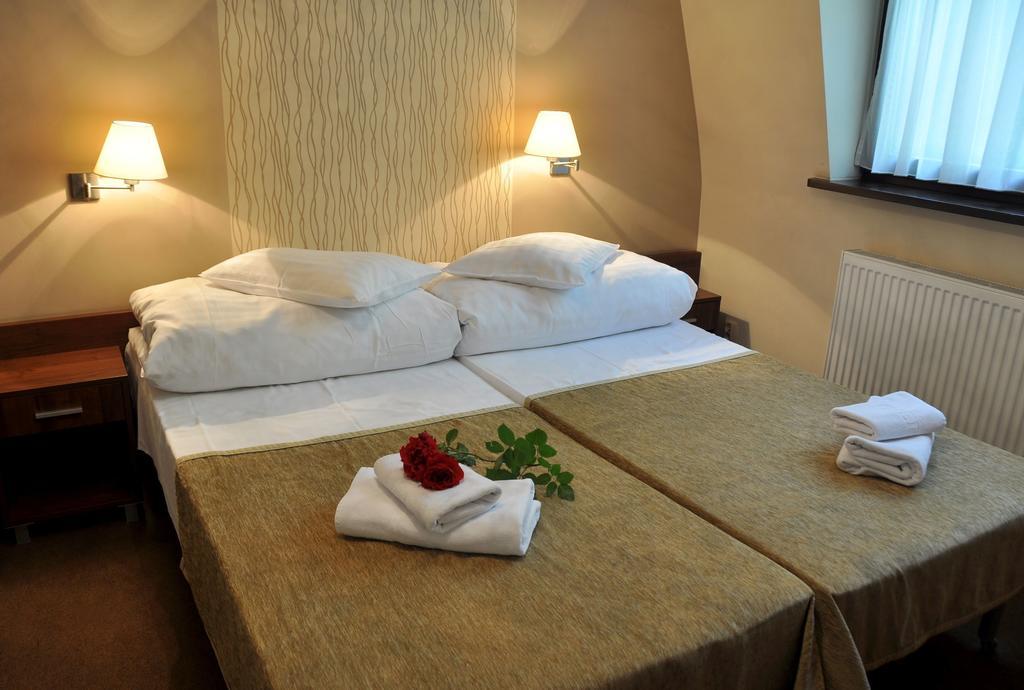 Willa Strzelnica Hotel Kościerzyna Værelse billede