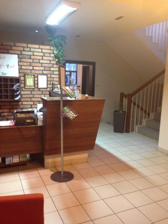 Willa Strzelnica Hotel Kościerzyna Eksteriør billede