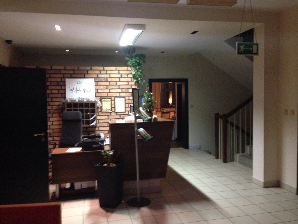 Willa Strzelnica Hotel Kościerzyna Eksteriør billede